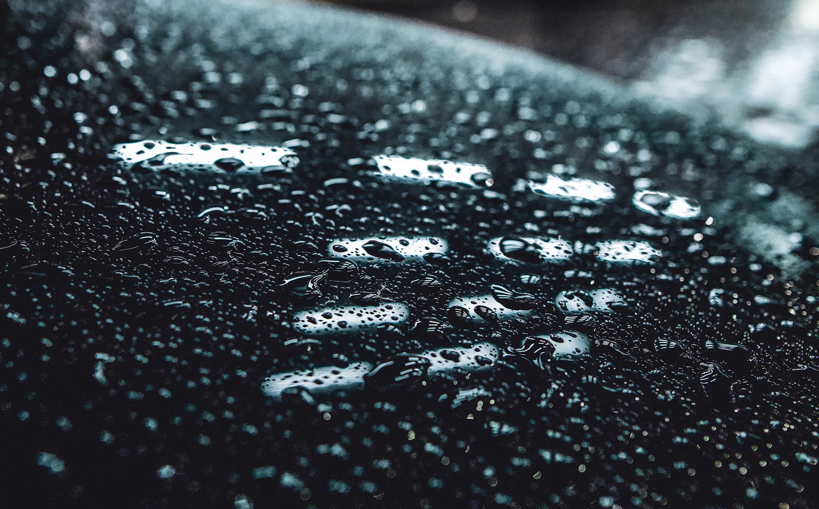 Monsoon-Proofing Your Car: Glass Coatings & Water Beading Explained